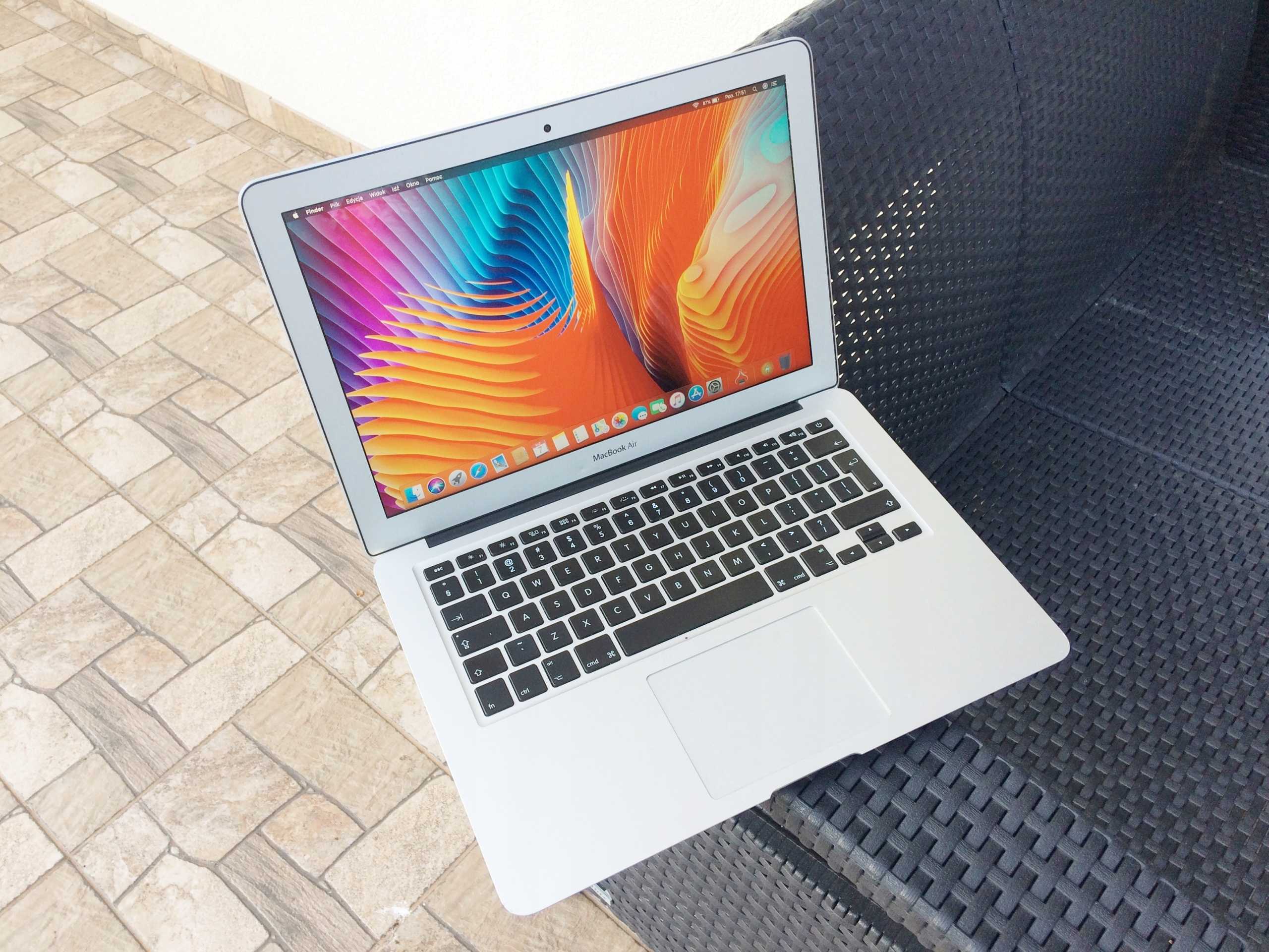 Macbook air – обзор ноутбука от apple справляющегося с большинством задач