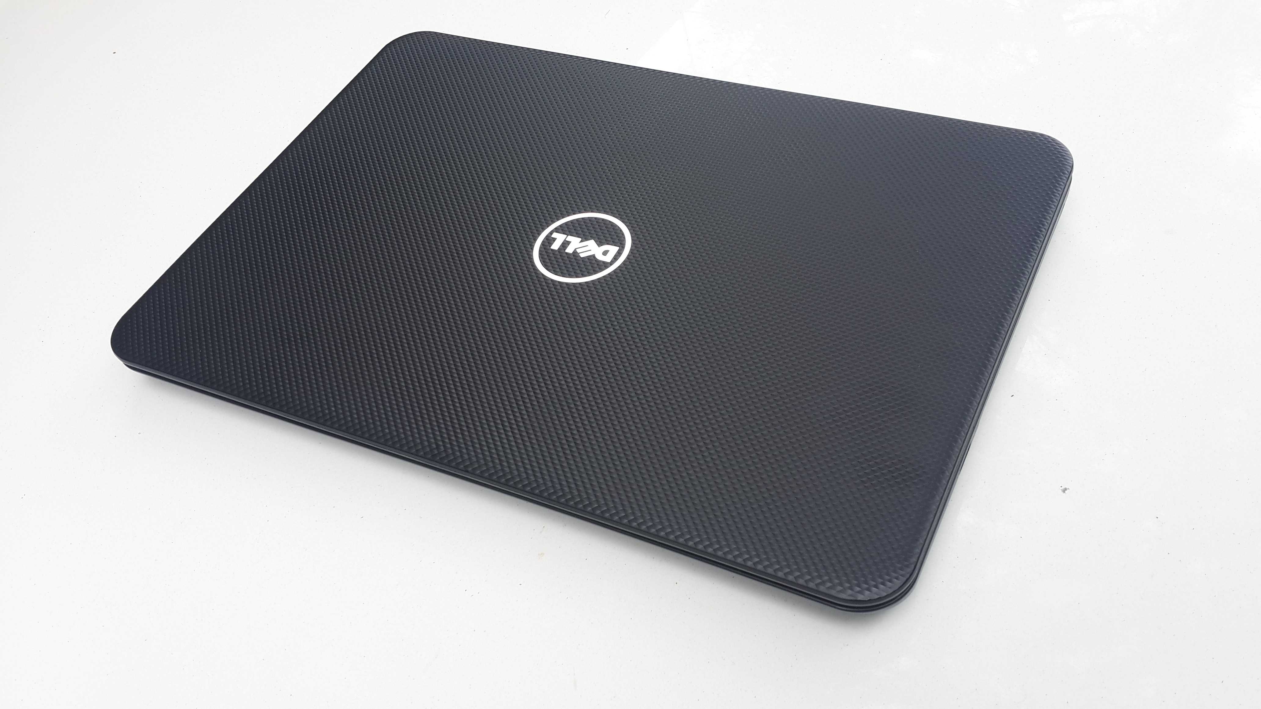 Ноутбук Dell Inspiron 3521 (I3521Hi3317D6C750Lblk) - подробные характеристики обзоры видео фото Цены в интернет-магазинах где можно купить ноутбук Dell Inspiron 3521 (I3521Hi3317D6C750Lblk)
