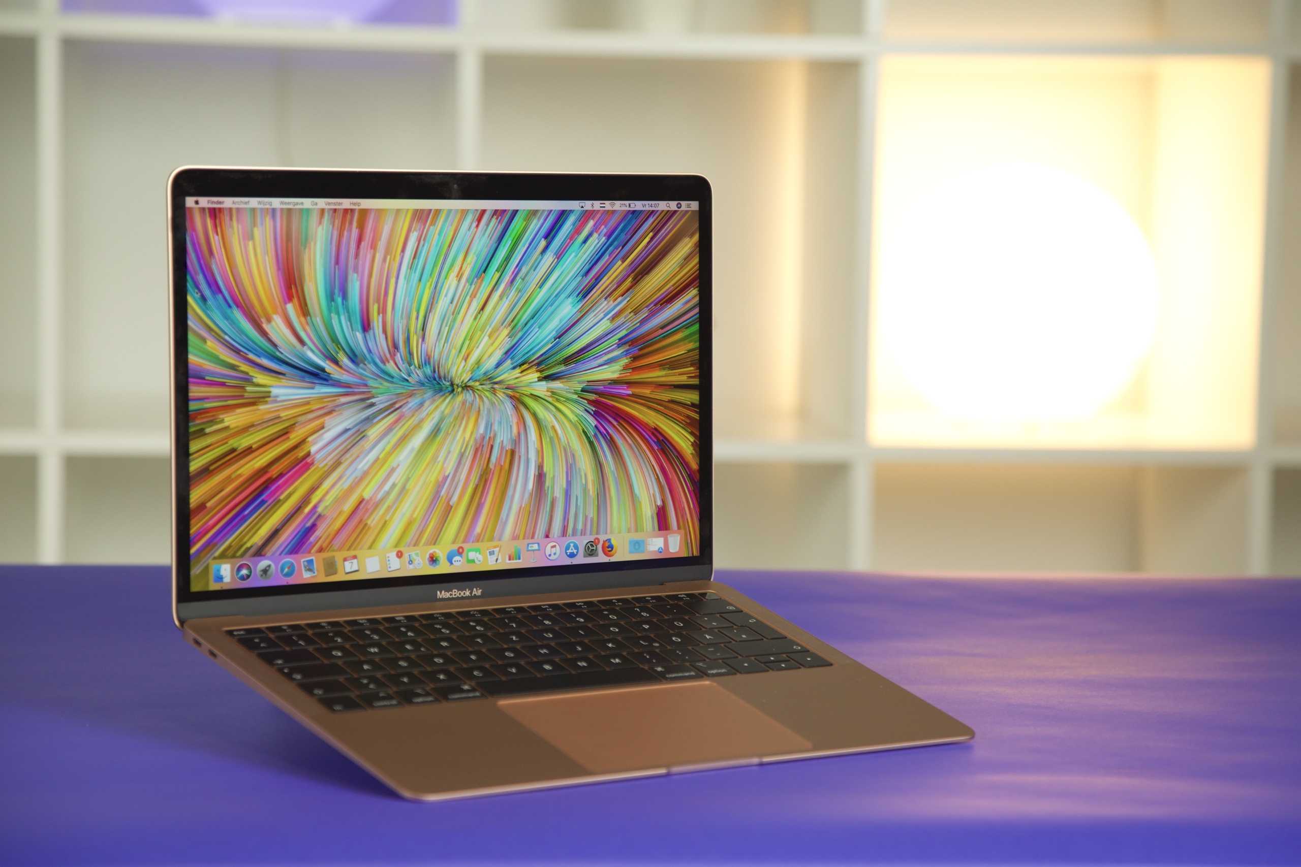 Ноутбук apple macbook air 13 retina (2020 года) z0yj000sz space grey — купить, цена и характеристики, отзывы