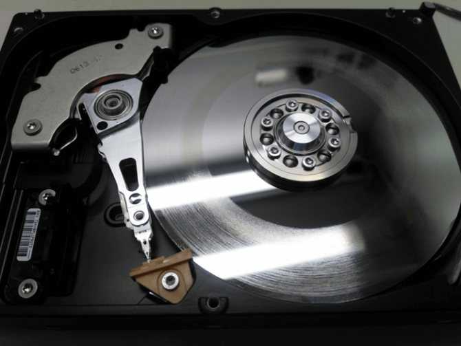 Почему жесткий диск отключается во время работы и как это исправить